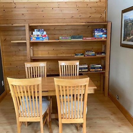 Gudjonson Getaway - 2 Bed 2 Bath Cabin 골든 외부 사진